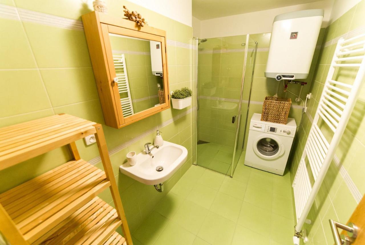 Apartman Ctyrlistek Lipno Apartment Lipno nad Vltavou Luaran gambar